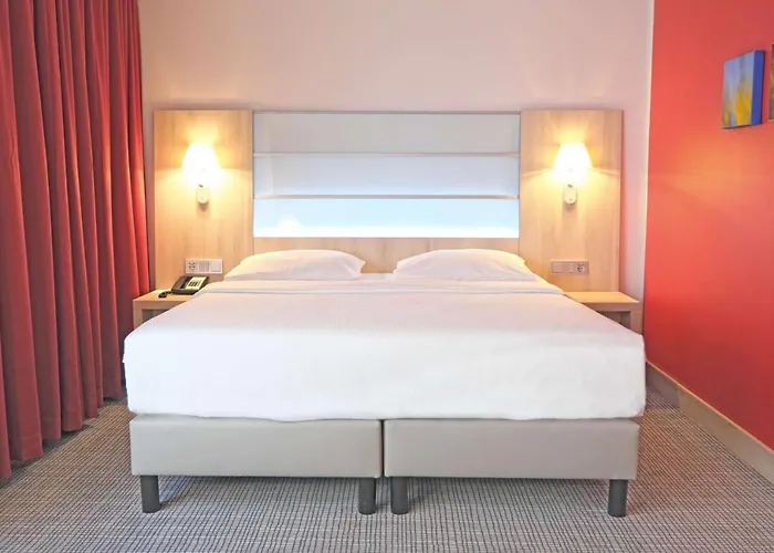 林茨雷迪森公园客栈 4* 林茨