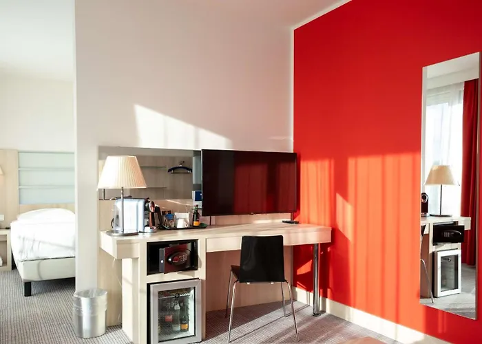 林茨雷迪森公园客栈 酒店