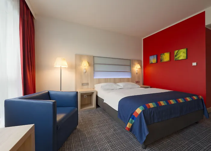 林茨雷迪森公园客栈