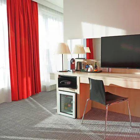 Готель Park By Radisson