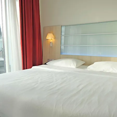 Готель Park By Radisson