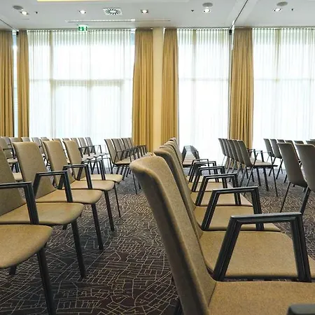 Готель Park By Radisson Лінц